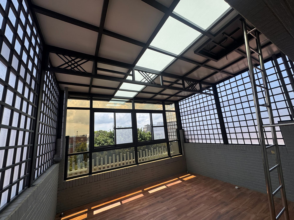 高雄路竹頂樓多功能玻璃屋與採光罩工程
